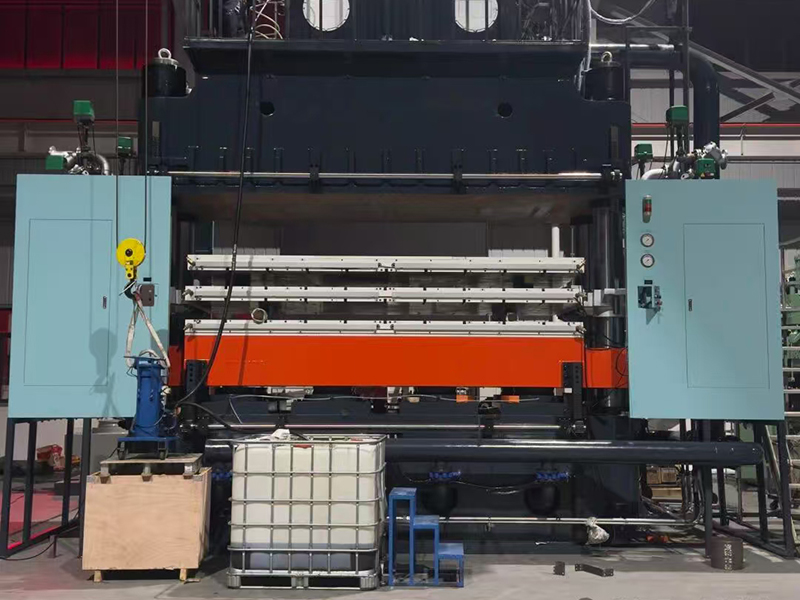 重磅發(fā)布：3000T鎖模力，近200T自重！大型密封墊專(zhuān)用硫化機(jī)